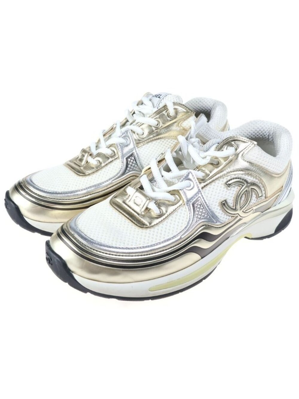 Chanel CC Logo Mesh Low Top Sneakers White - Picture 2 of 6